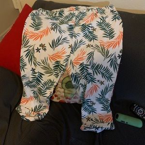 Tropical Print Capris and Shorts Bundle